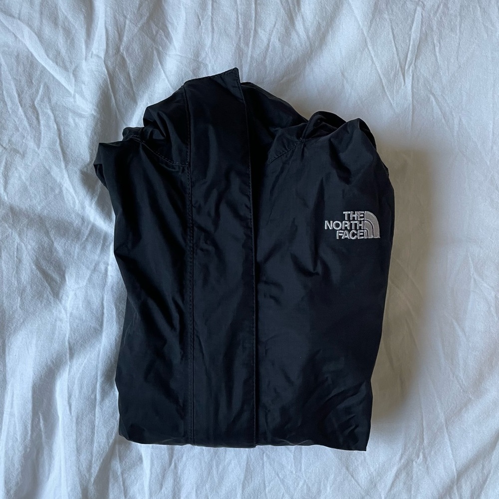 North face windbreaker size small black